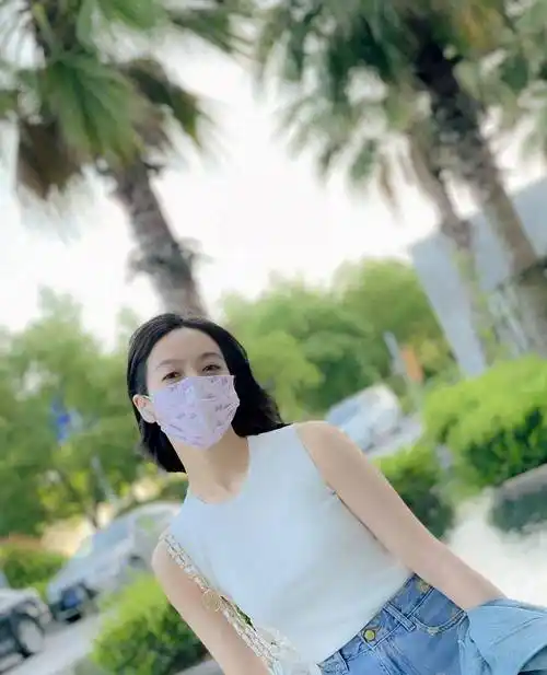 宋茜白色t恤生活照合集