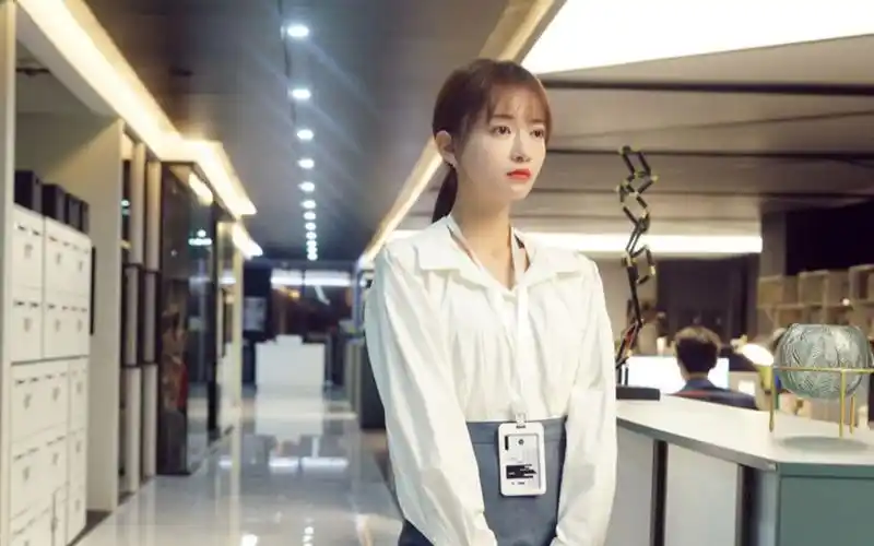 正青春遭吐槽吴谨言再现瞪眼式演技与真正演技派相差巨大