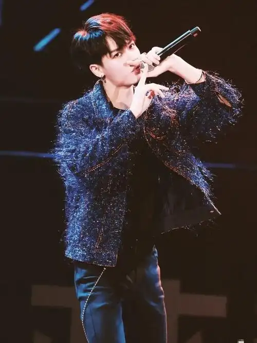 林彦俊水色星球