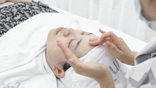 399抢原价807元面部深层清洁补水套餐skin79皮肤管理中心三店通用