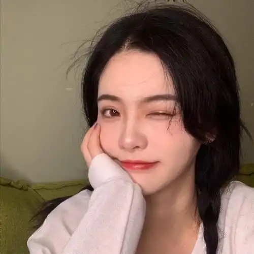 抖音最火微信头像女