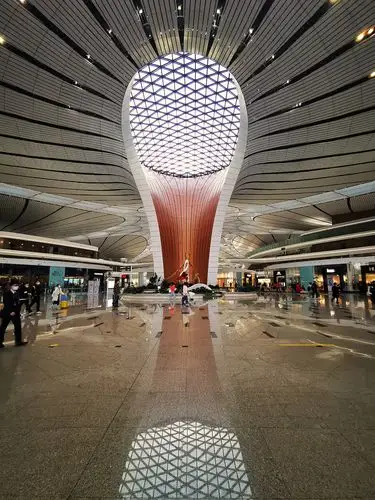 大兴机场最美天穹