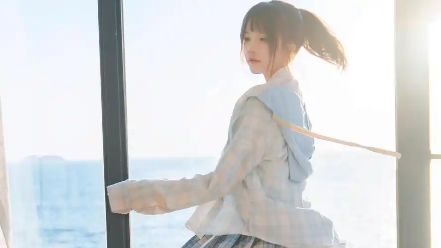 马尾少女清新唯美写真