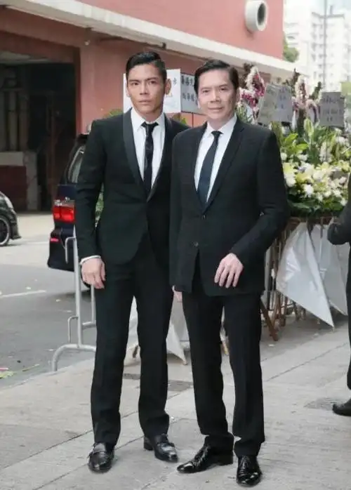 向华强实力有多大豪华座驾1200万坐满保镖纵横港圈无人敢惹