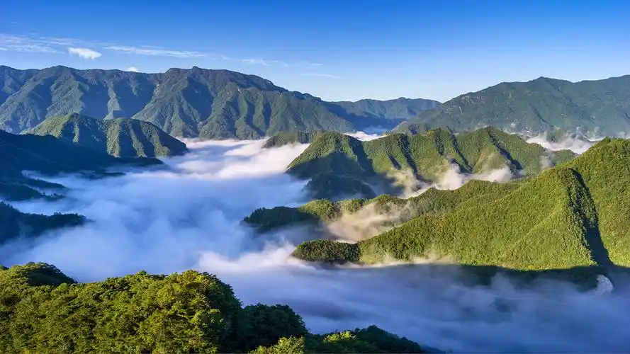 江山如画 锦绣山河 青山一发 丘山之功 气吞山河 气涌如山 气壮山河