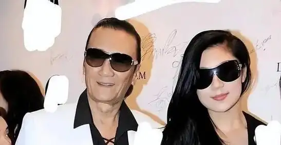 谢贤前女友coco12年青春换2千万分手费如今她怎样了