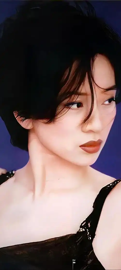 老照片里的旧时光—梅艳芳