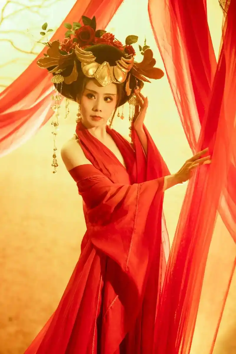 张敏版邀月.#古风写真 #写真摄影 #仗剑走江湖 - 抖音