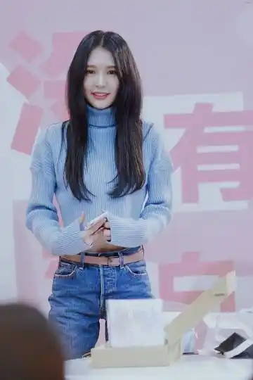 张语格[超话]# 20191208 其实今年生日是.