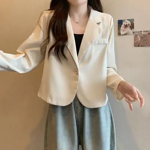 韩国实拍大码女装小西装短款外套小个子设计感西服上衣 - 17网