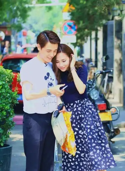 孙坚王霏霏这cp售后也太长了吧?孙坚要以亲友团的身份参加浪姐