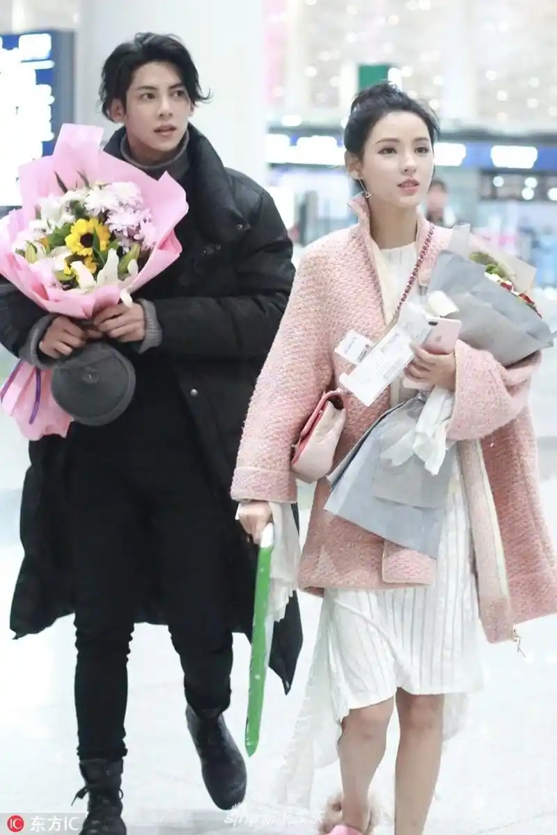 张予曦和男友陈柏融罕见甜蜜同框