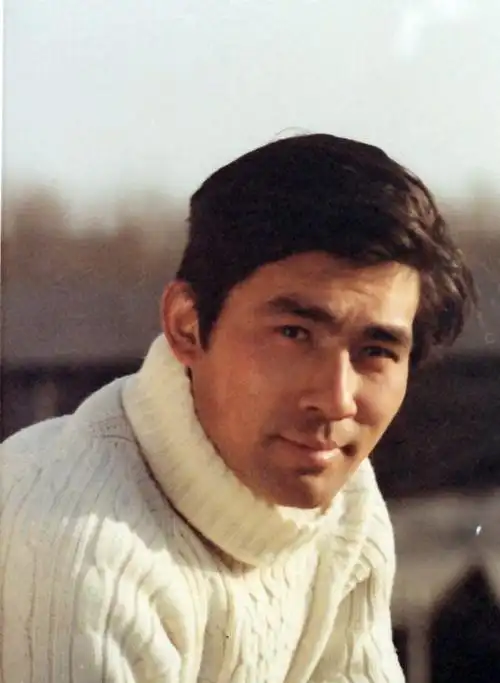 没想到你朱时茂浓眉大眼也