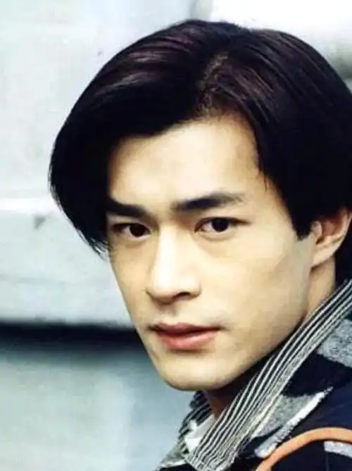 这位默默捐助了好多学校的_圈子-新氧美容整形