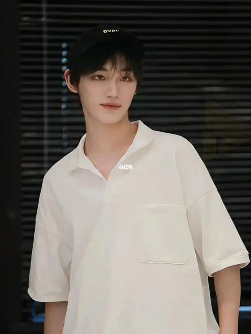 丁程鑫练习室素颜永远惊艳