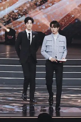 【博君一肖‖肖战王一博】2020.01.11微博之夜