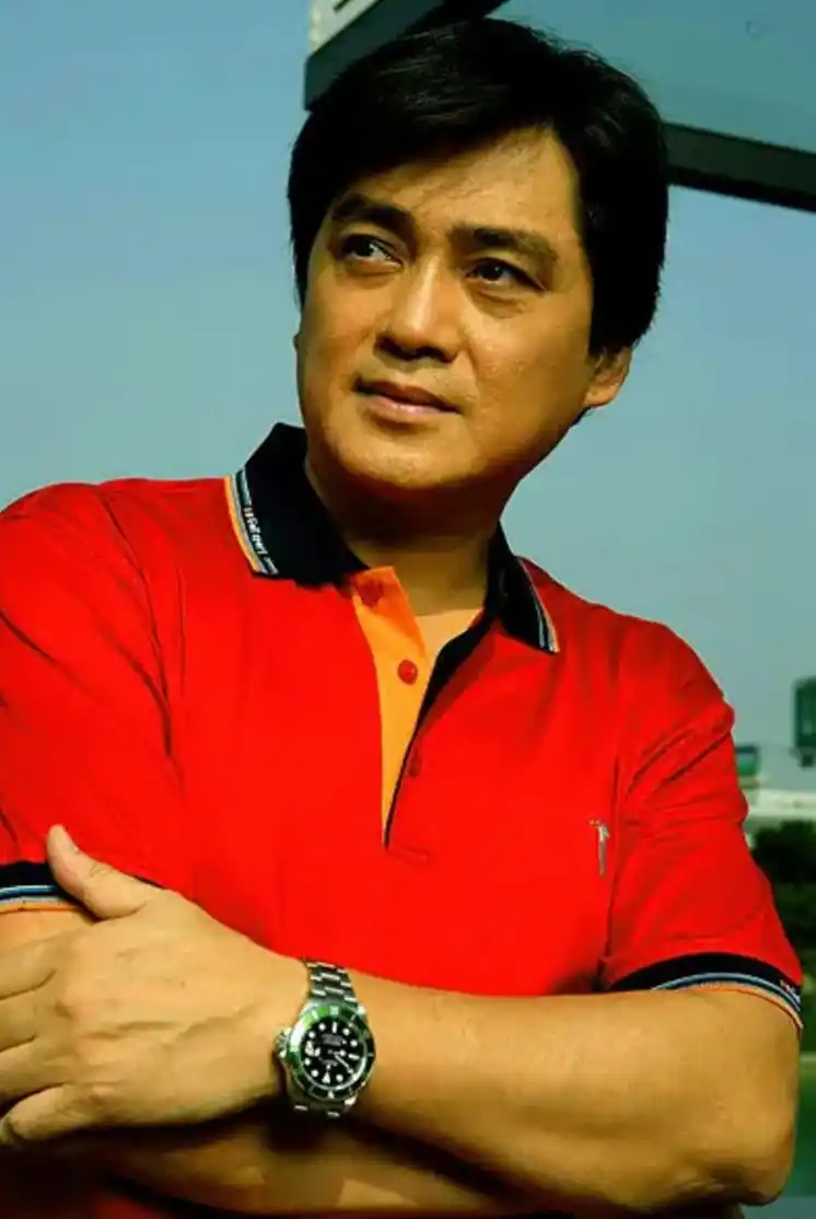 汤镇宗个人资料简介:弟弟是汤镇业,他娶平凡妻子生了两个女儿,婚后从