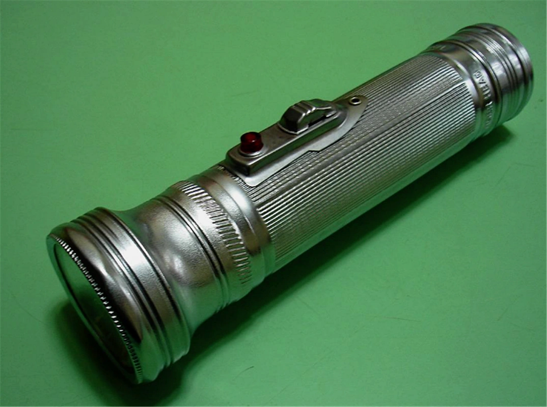 80年代的老物件,家里有一半以上的,说明你家里条件不差!