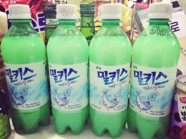 北方冬天室内温度比较高,人燥得慌,喝点冰冰的碳酸饮料也很有滋味.