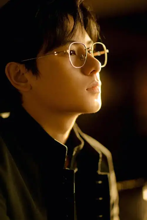 胡先煦今日活动造型图帅哭