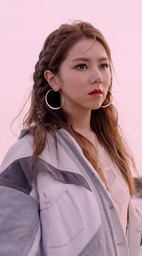 2020年4月9日 9:07   关注  日常 邓紫棋 评论 收藏