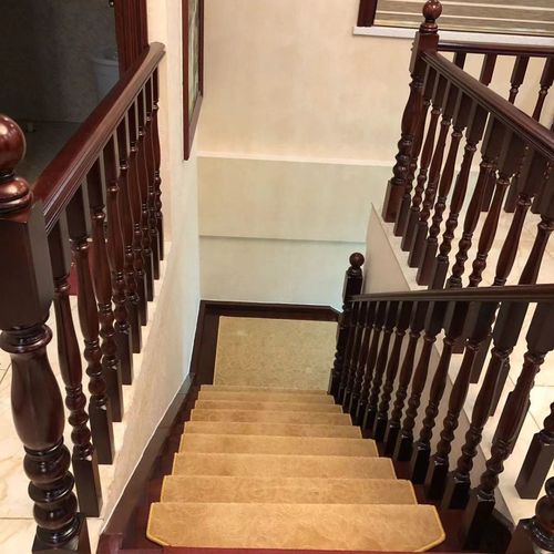 实木楼梯护栏栏杆扶手别墅自建房复式阁楼室内楼梯护栏现代时尚