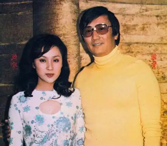 回顾谢贤:一生爱过5个女人,个个貌美如花,如今一人已去世