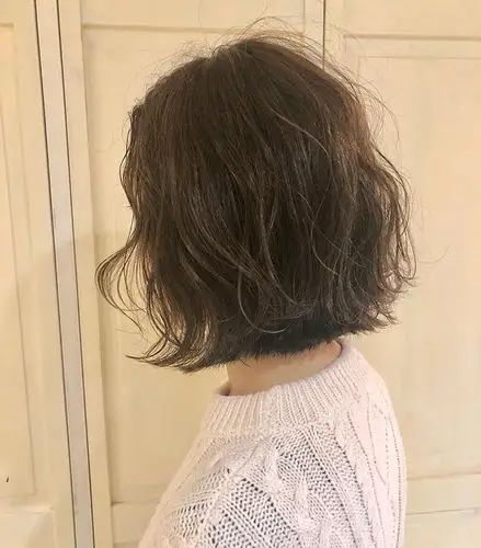 波波头烫微卷造型烫时尚流行又漂亮