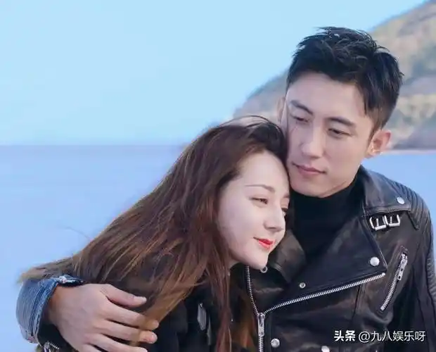 迪丽热巴大粉脱粉回踩,质疑其秀恩爱,狗仔又锤黄景瑜"家暴"_网友_问题