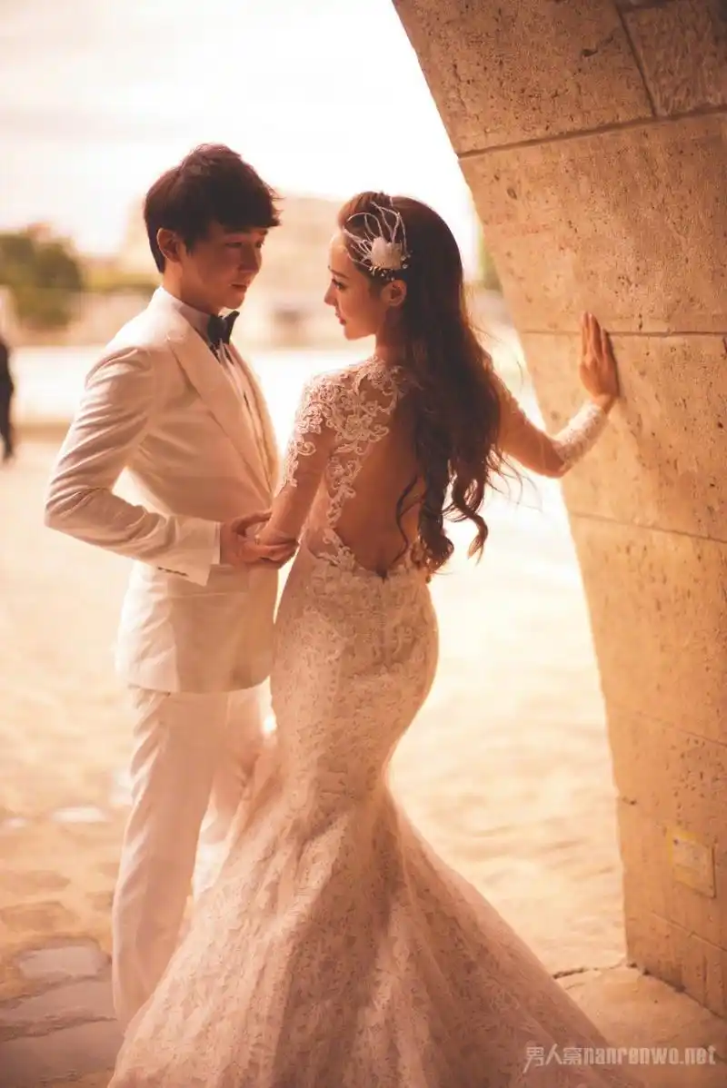 苏可杨洋唯美婚纱照