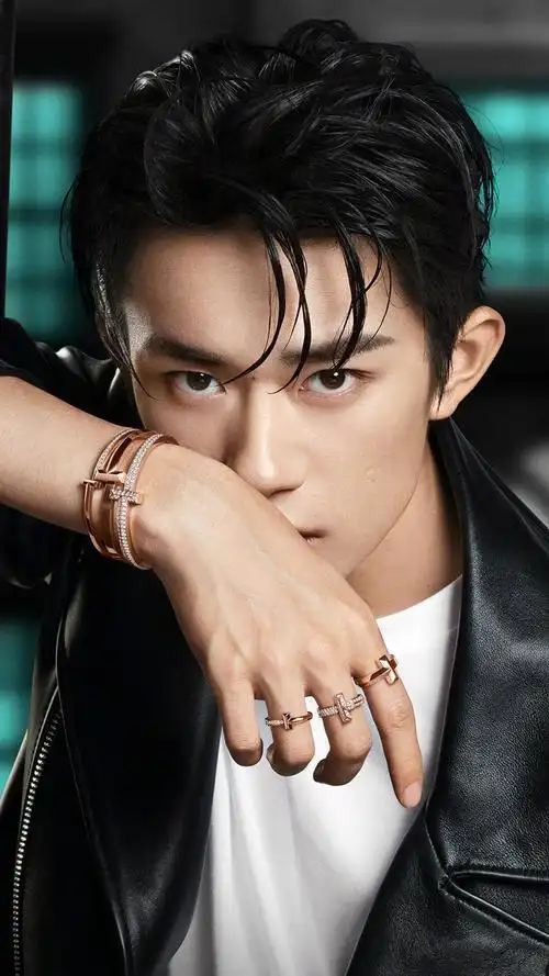 易烊千玺酷帅写真手机壁纸