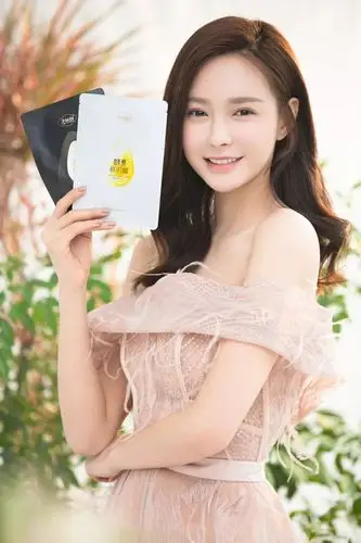 星奥代言沈梦辰全新代言爱飘飘酵素鲜肌膜爱一天美一天