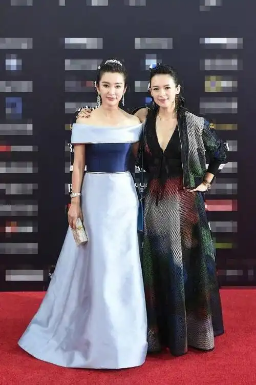 盘点娱乐圈那些包装出来的女神真实身材简直一言难尽