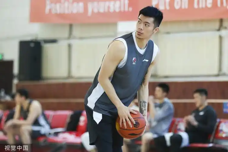 疆媒曝王子瑞转会北控新疆上调年轻队员进行考察