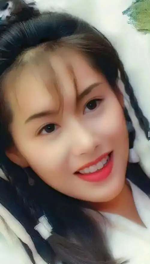 朱茵壁纸朱茵饰演的紫霞仙子是最经典的角色