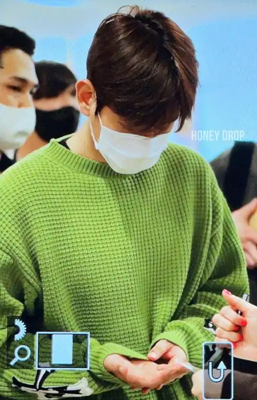 边伯贤0506生日快乐