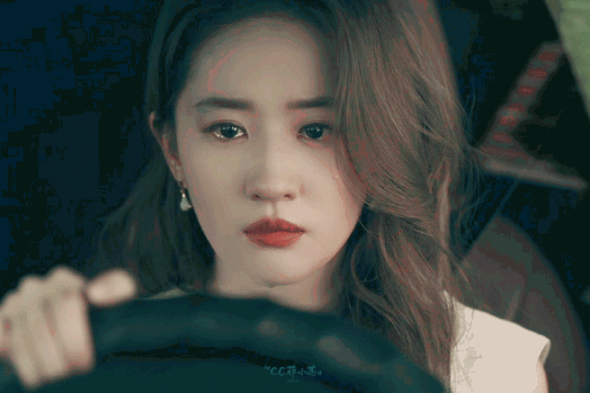 刘亦菲##刘亦菲自拍水平进步了##刘亦菲七月有线下活动