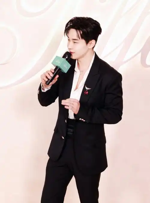 上海tiffany活动henry刘宪华  发电厂饭拍 495    刚刚有人说你帅!