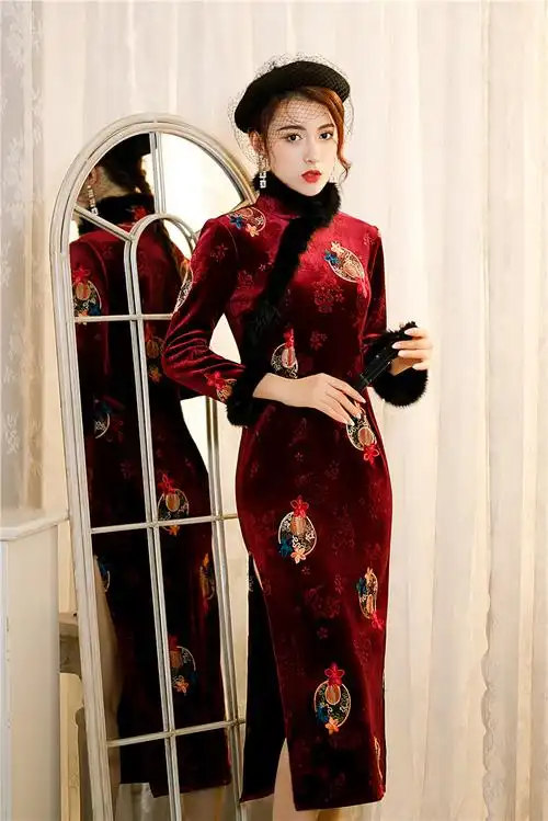 时尚改良加厚麂皮绒毛领绣花长款旗袍sy12055