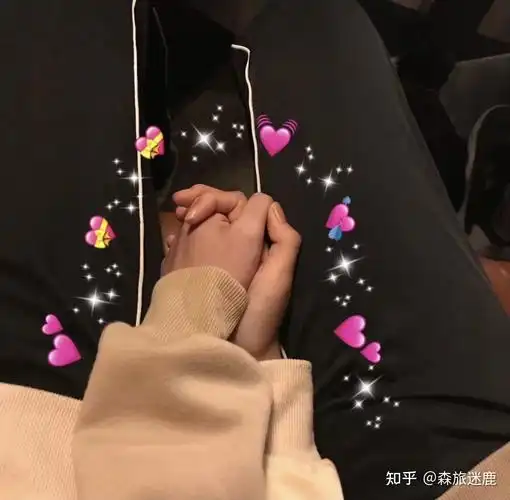 再后来奔现,第一束花,第一次牵手,第一句情话,第一次心动,从此,我也是