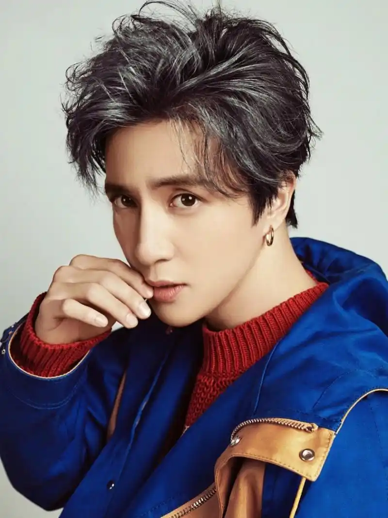 在最近的一场公告中,薛之谦被宣布为2023年《中国好声音》的导师,这是