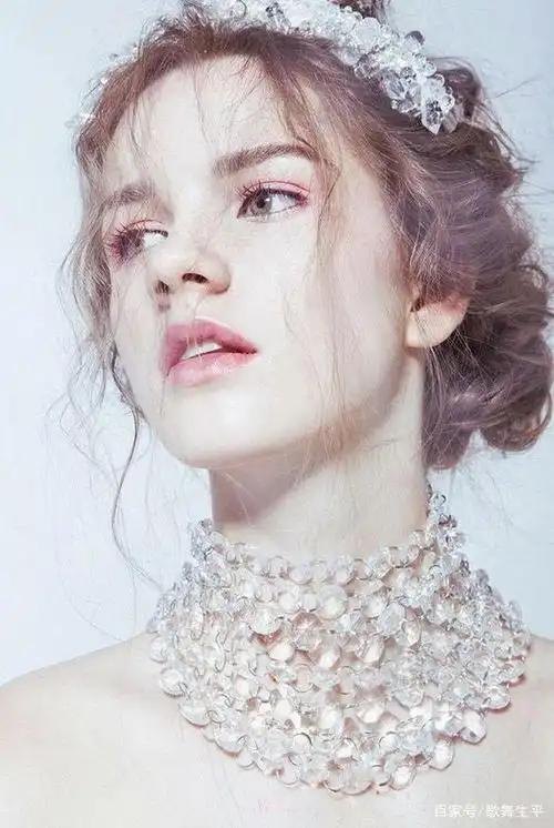 外国时尚的女生发型