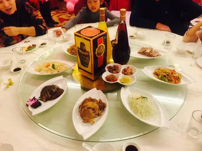 三晋国际饭店一楼中餐厅生日宴会,欢迎大家前来预定!