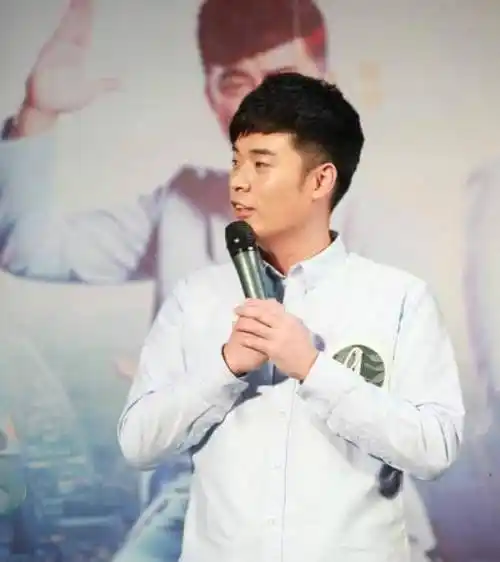 陈赫或将重回跑男?嘉宾阵容饱受期待,原来《王牌》收尾早已暗示_节目_