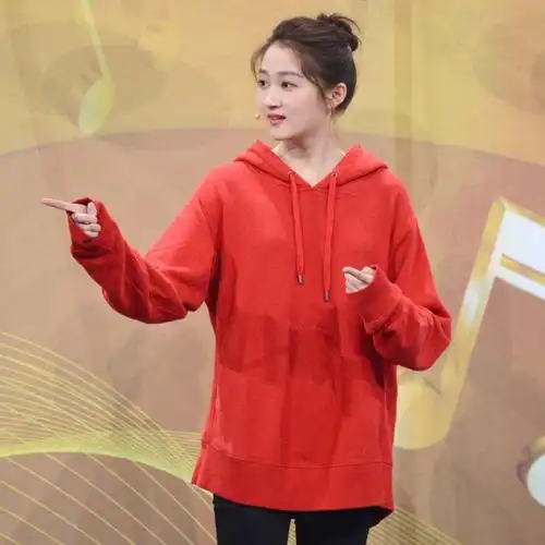 2020秋季关晓彤明星同款红色宽松连帽字母刺绣卫衣女韩版潮上衣