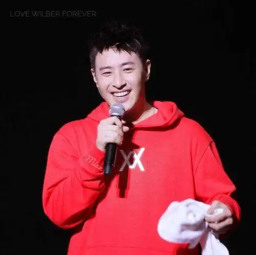 潘玮柏为什么笑得这么好看?