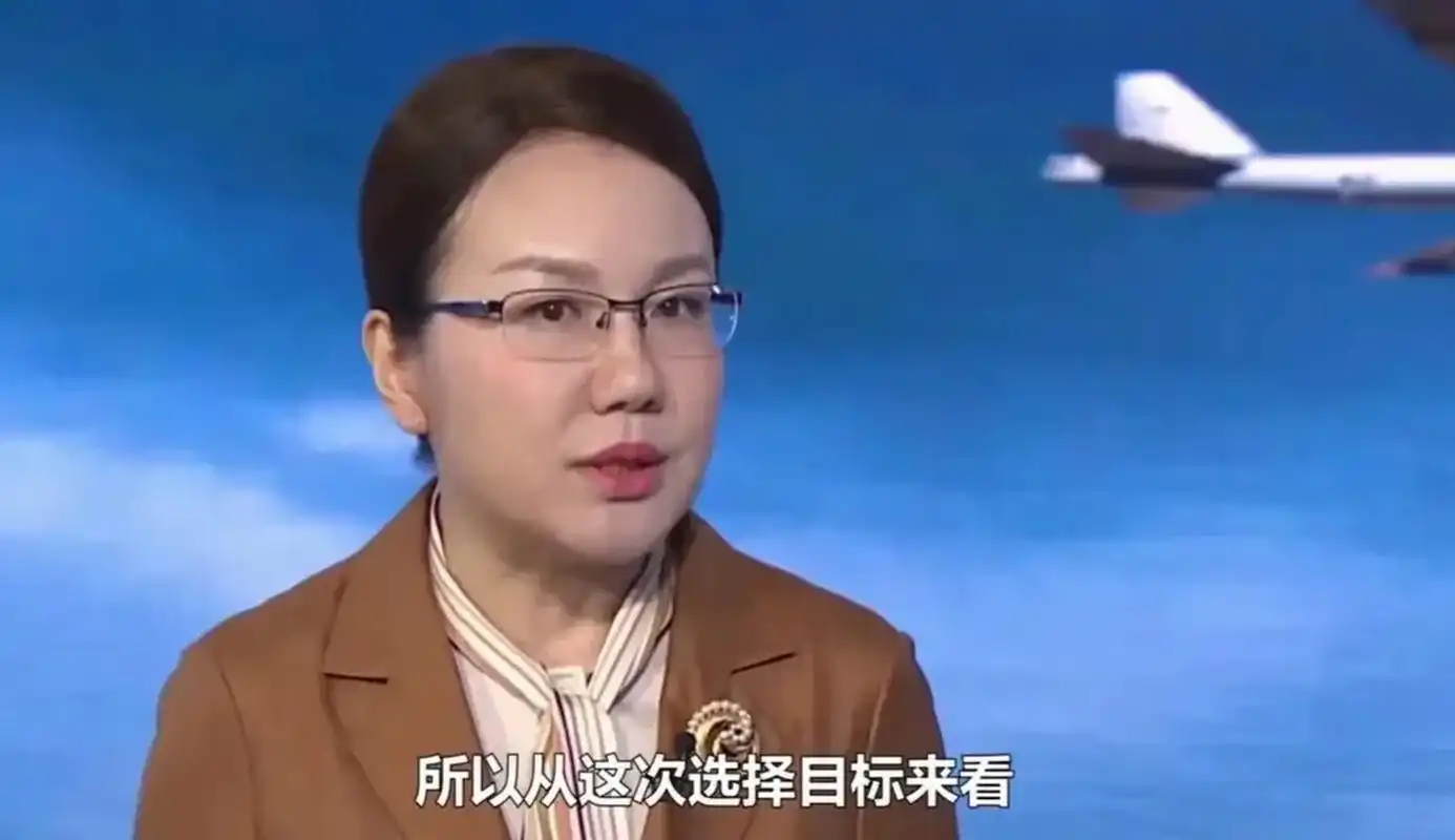 俄罗斯选择轰炸敖德萨港口,而不是基辅,军事专家李莉给出了高度赞赏!