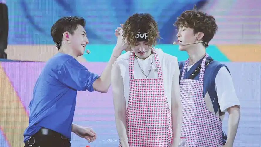 蔡徐坤陈立农范丞丞