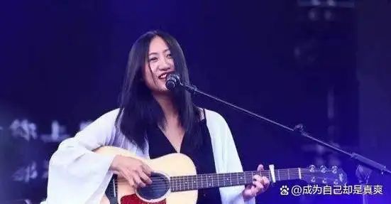 不觉得她像王菲但看到90后女歌手窦靖童我现在有点担心陈粒