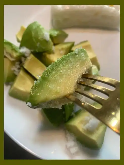 保证你会爱上的一款牛油果吃法